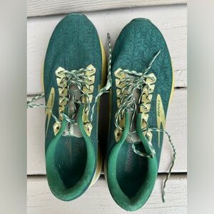 Brooks Green Running Sneakers